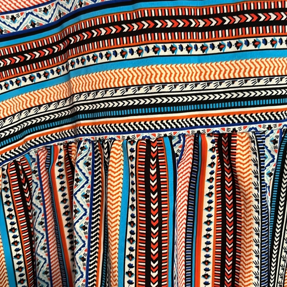 Patterned Dress - Picture 2 of 4